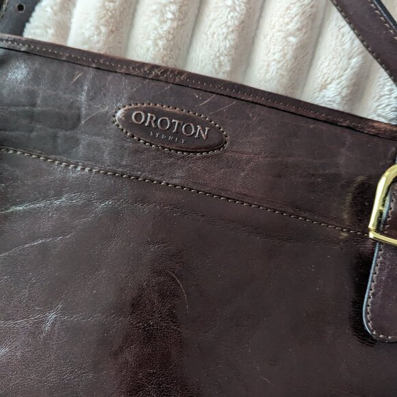 Orton distressed leather purse - Picture 1 of 3